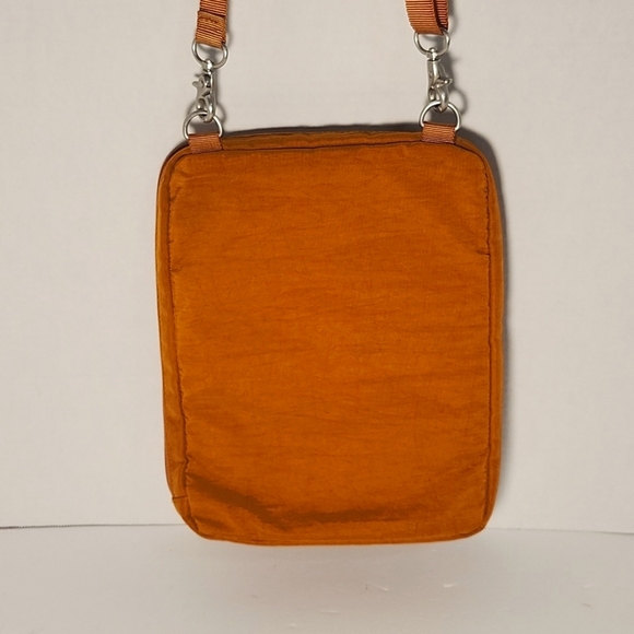 Baggallini - Gold colored crossbody bag/ tablet holder - Picture 2 of 8